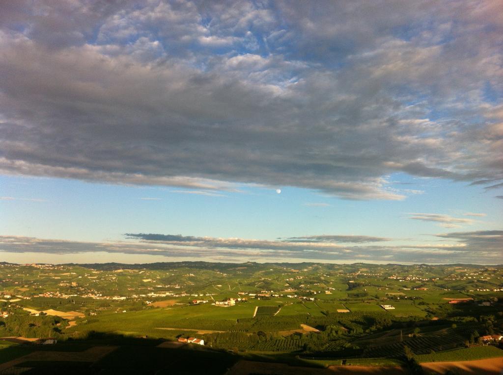 La Vigna Del Parroco Leilighet Verduno Rom bilde